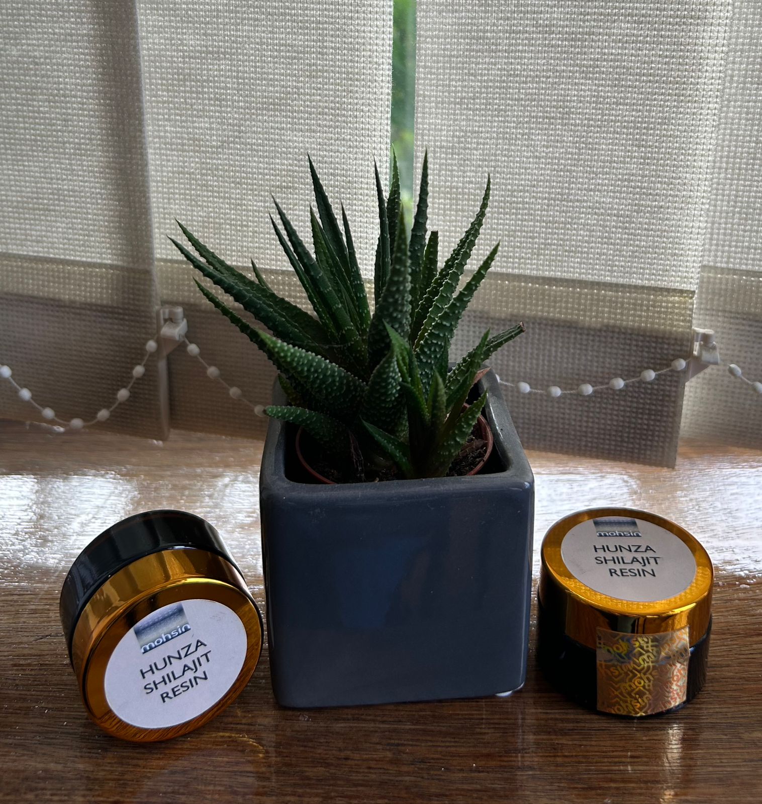 Pure Organic Hunza Valley Shilajit Resin-(10g, 20g, 50g)